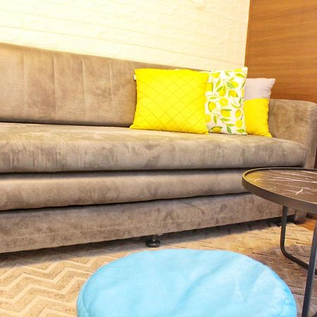 Stylish&Comfort Unit With Balcony In Air Makati Makati City Exterior photo